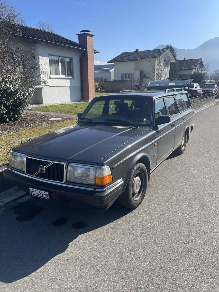 Volvo 240, 1991, 2.3, bensiin, manuaal, tagavedu