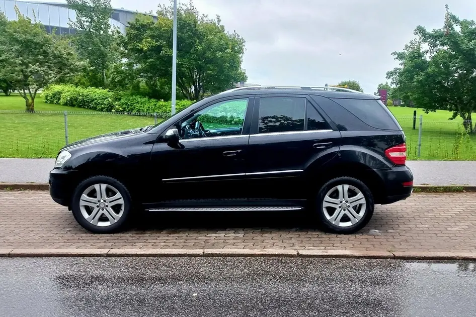 Mercedes-Benz ML 320, 2008, 3.0, 165 kW, diesel, automatic, four-wheel drive
