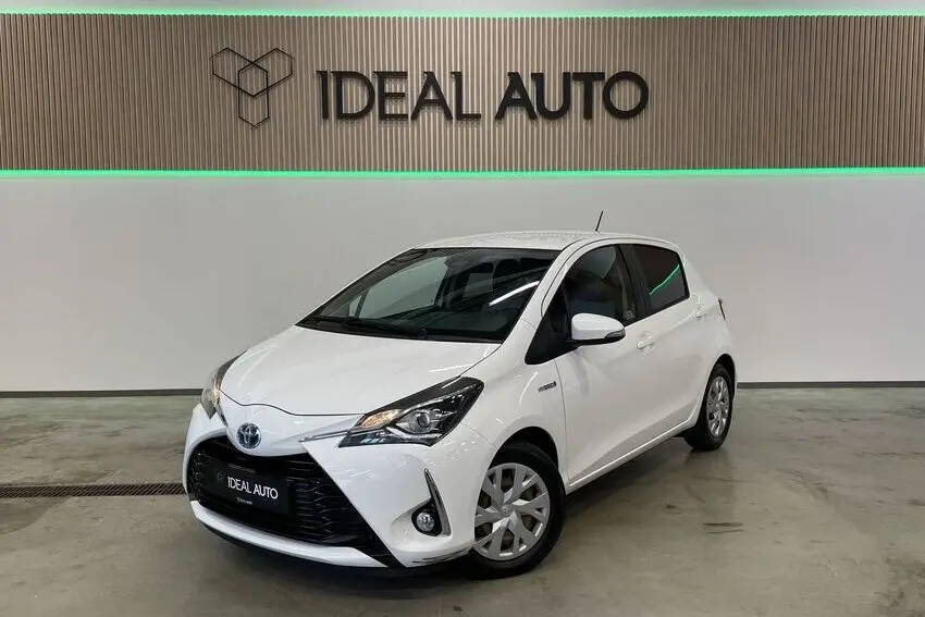 Toyota Yaris, 2019, 1.5, 54 kW, гибрид б+э, автомат, передний привод