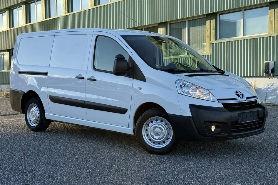 Toyota Proace, 2015, 1.6, 66 kW, дизель, механическая, передний привод