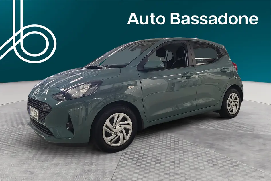 Hyundai i10, 2024, 1.0, 46 kW, бензин, механическая, передний привод