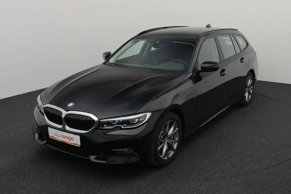 BMW 330, 2021, 2.0, 135 kW, подключаемый гибрид б+э, автомат, задний привод