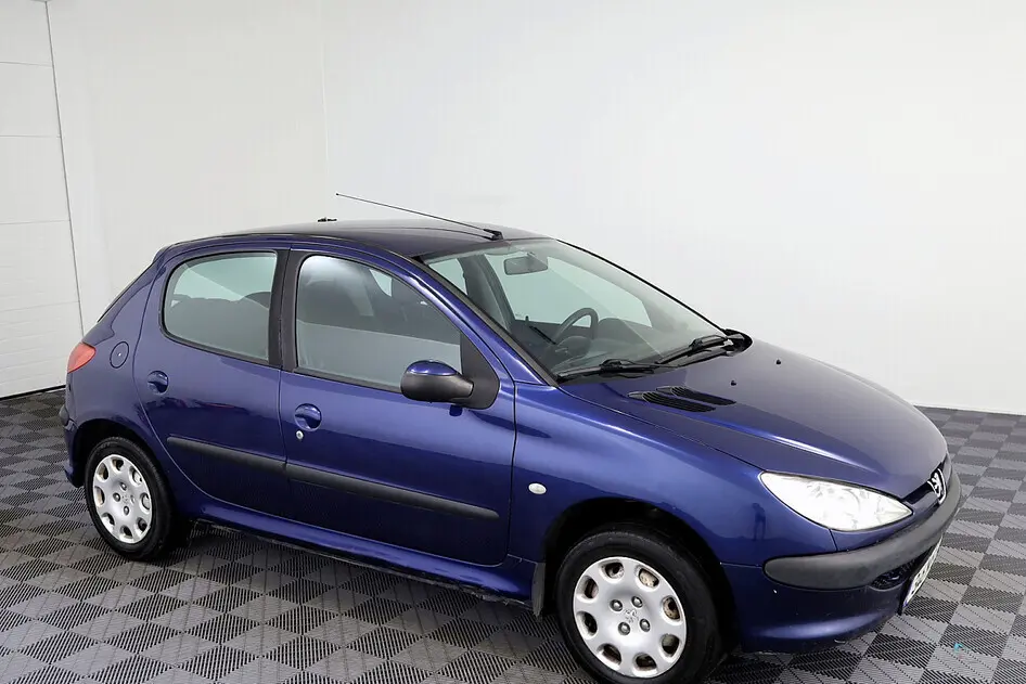 Peugeot 206, 2004, 1.4, 74 kW, bensiin, automaat, esivedu