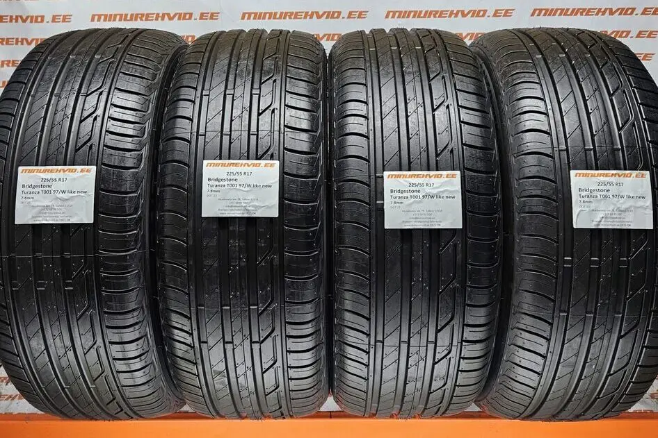 Used summer tire 225/55R17 Bridgestone Turanza T001 97/W like new