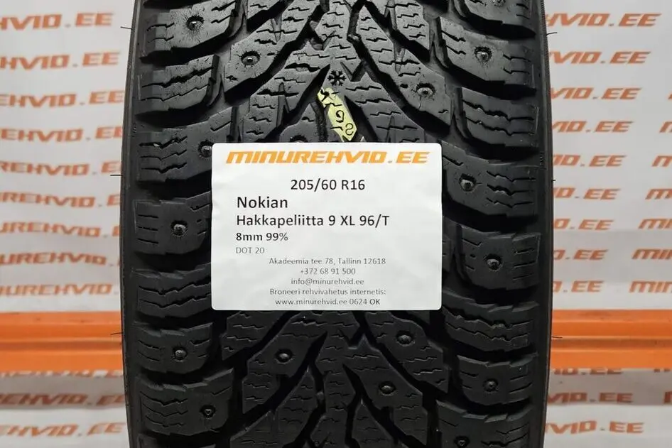 Подержанный шипованная шина 205/60R16 Nokian Hakkapeliitta 9 XL 96/T