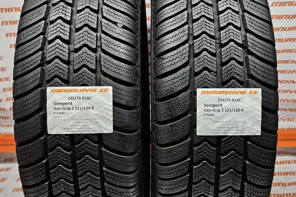 Подержанный нешипованная шина 225/75R16 Semperit Van-Grip 2 121/120 R