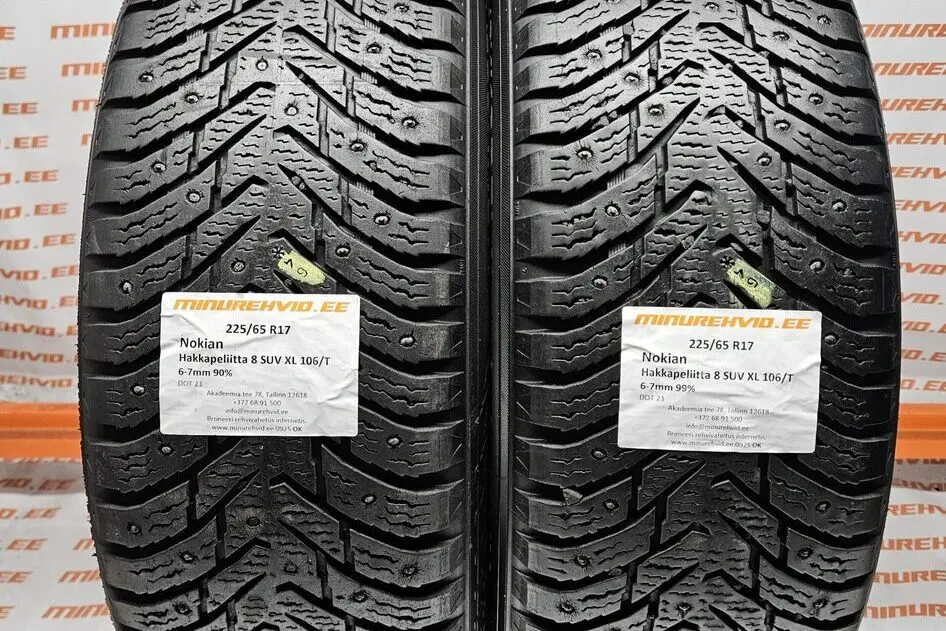 Подержанный шипованная шина 225/65R17 Nokian Hakkapeliitta 8 SUV XL 105/T