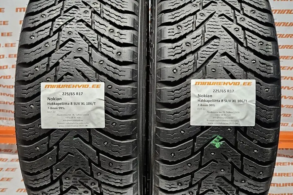 Подержанный шипованная шина 225/65R17 Nokian Hakkapeliitta 8 SUV XL 106/T