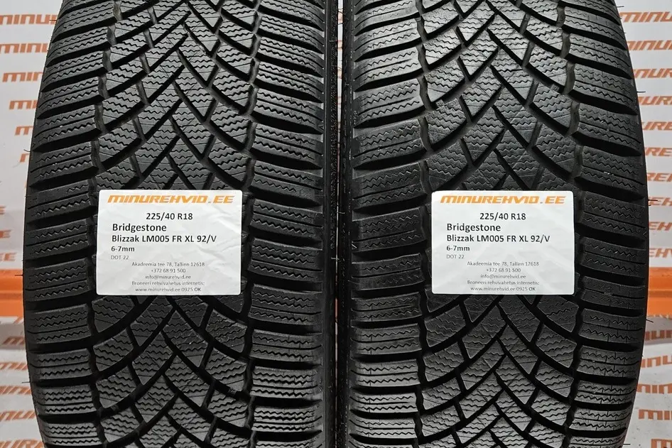 Подержанный нешипованная шина 225/40R18 Bridgestone Blizzak LM005 FR XL 92/V