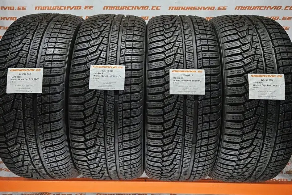Подержанный нешипованная шина 225/40R18 Hankook Winter I Cept Evo 2 FR 92/V