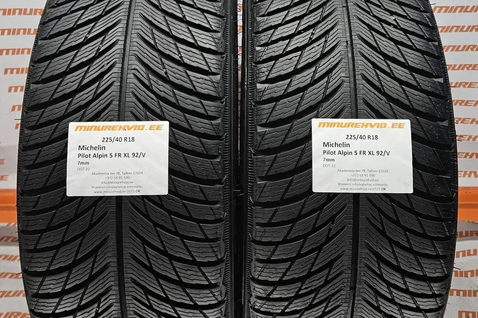 Подержанный нешипованная шина 225/40R18 Michelin Pilot Alpin 5 FR XL 92/V.