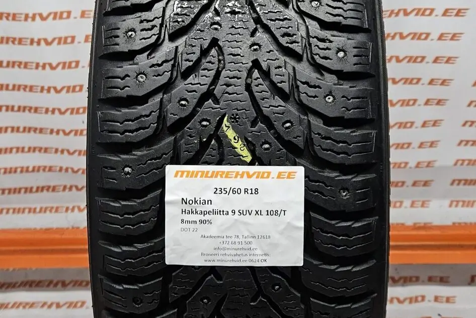 Подержанный шипованная шина 235/60R18 Nokian Hakkapeliitta 9 SUV XL 108/T