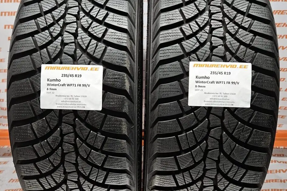 Подержанный нешипованная шина 235/45R19 Kumho WinterCraft WP71 FR 99/V