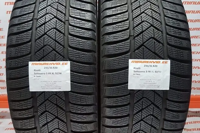 Подержанный нешипованная шина 235/35R20 Pirelli SottoZero 3 FR XL 92/W