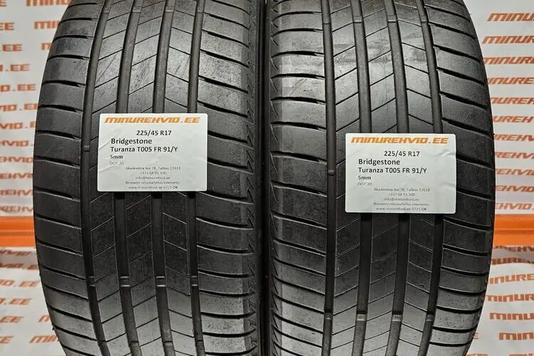 Подержанный летняя шина 225/45R17 Bridgestone Turanza T005 FR 91/Y