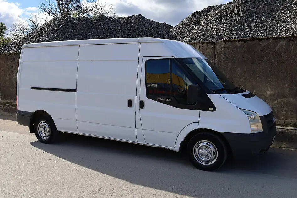 Ford Transit, 2010, 2.2, 115 kW, diesel, manual, front-wheel drive