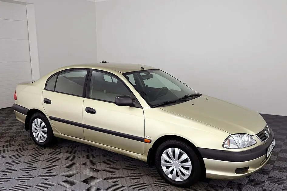 Toyota Avensis, 2003, 1.6, 110 kW, petrol+lpg, manual, front-wheel drive