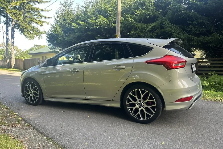 Ford Focus, 2015, 1.5, 110 kW, бензин, автомат, передний привод