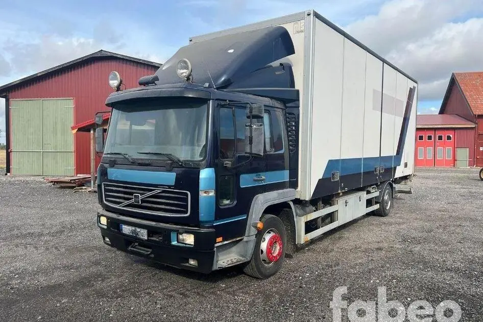 Volvo FL6 H, 184 kW, diesel