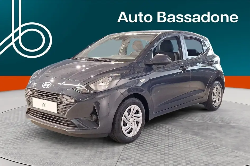 Hyundai i10, 1.0, 46 kW, petrol, manual, front-wheel drive