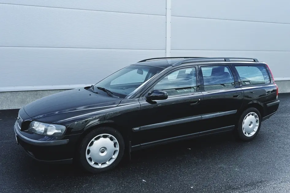 Volvo V70, 2000, 2.4, 147 kW, bensiin, automaat, esivedu
