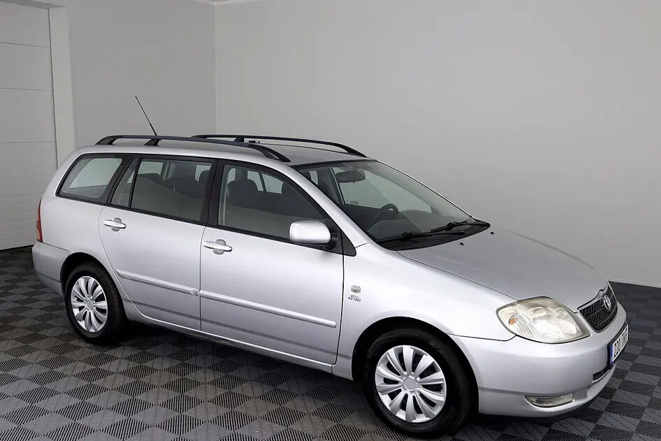 Toyota Corolla, 2003, 2.0, 115 kW, diesel, manual, front-wheel drive