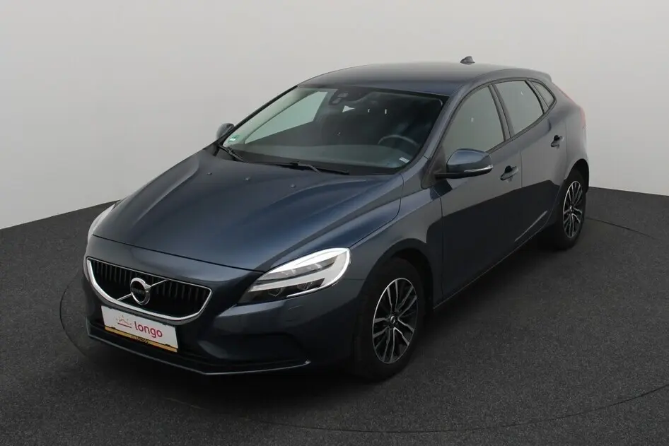 Volvo V40, 2017, 2.0, 90 kW, petrol, manual, front-wheel drive