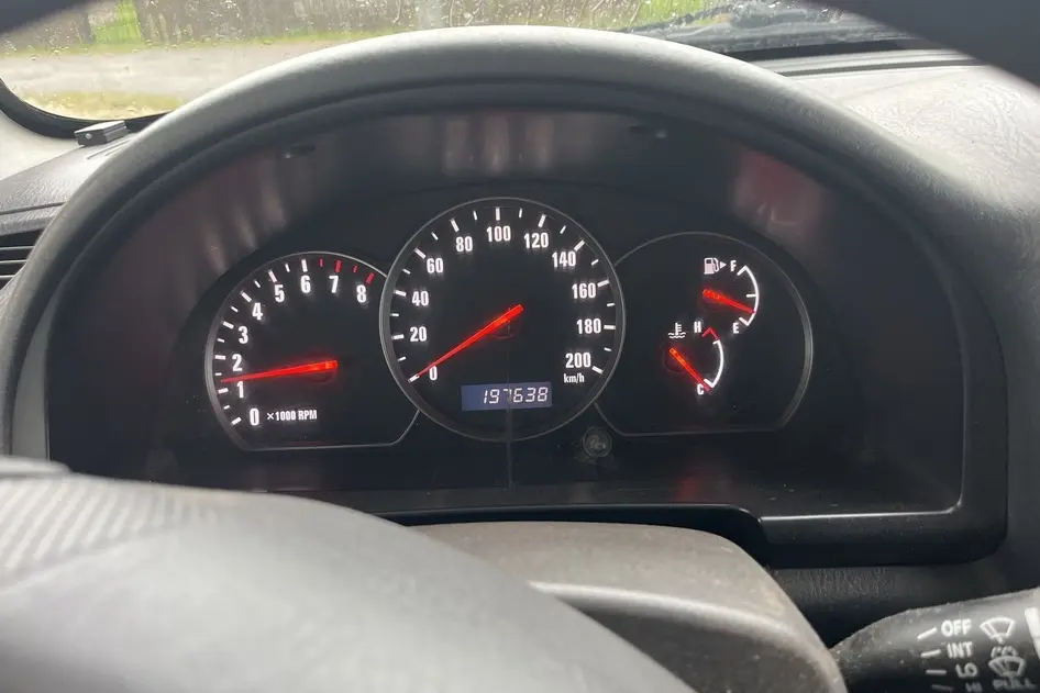 Suzuki Grand Vitara, 2005, 2.0, 94 kW, bensiin, manuaal, nelikvedu