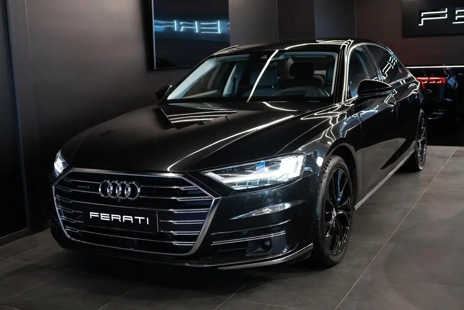 Audi A8, 2018, 3.0, 210 kW, hybrid d+e, automatic, four-wheel drive