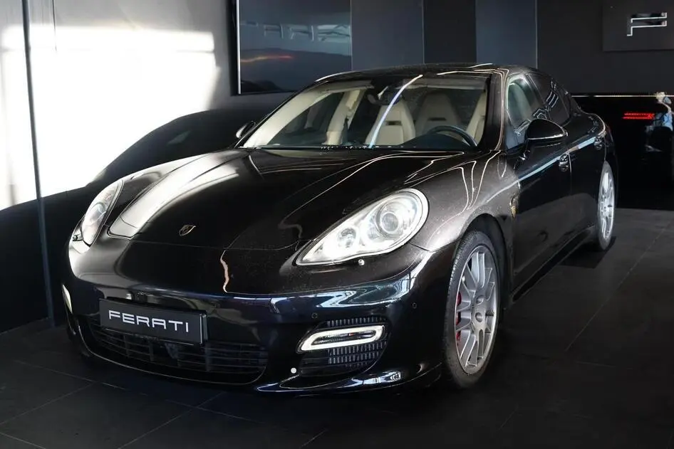 Porsche Panamera, 2010, 4.8, 368 kW, petrol, automatic, four-wheel drive