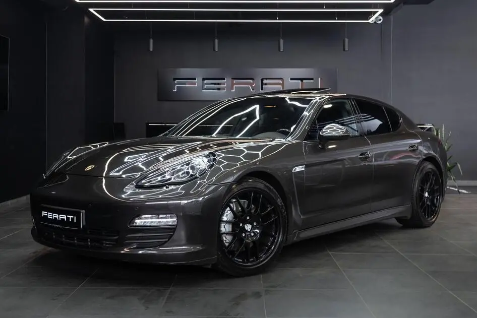 Porsche Panamera, 2010, 4.8, 294 kW, petrol, automatic, rear-wheel drive