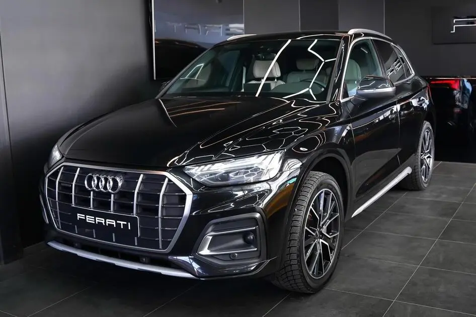 Audi Q5, 2022, 2.0, 195 kW, гибрид б+э, автомат, полный привод