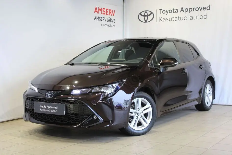 Toyota Corolla, 2022, 1.2, 85 kW, бензин, механическая, передний привод