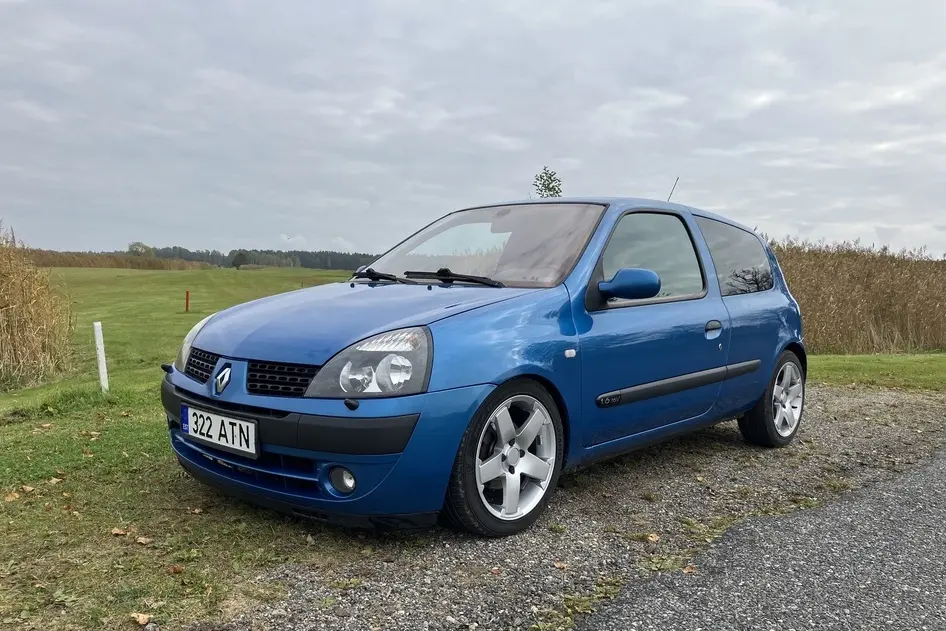 Renault Clio, 2003, 1.6, 79 kW, bensiin, manuaal, esivedu