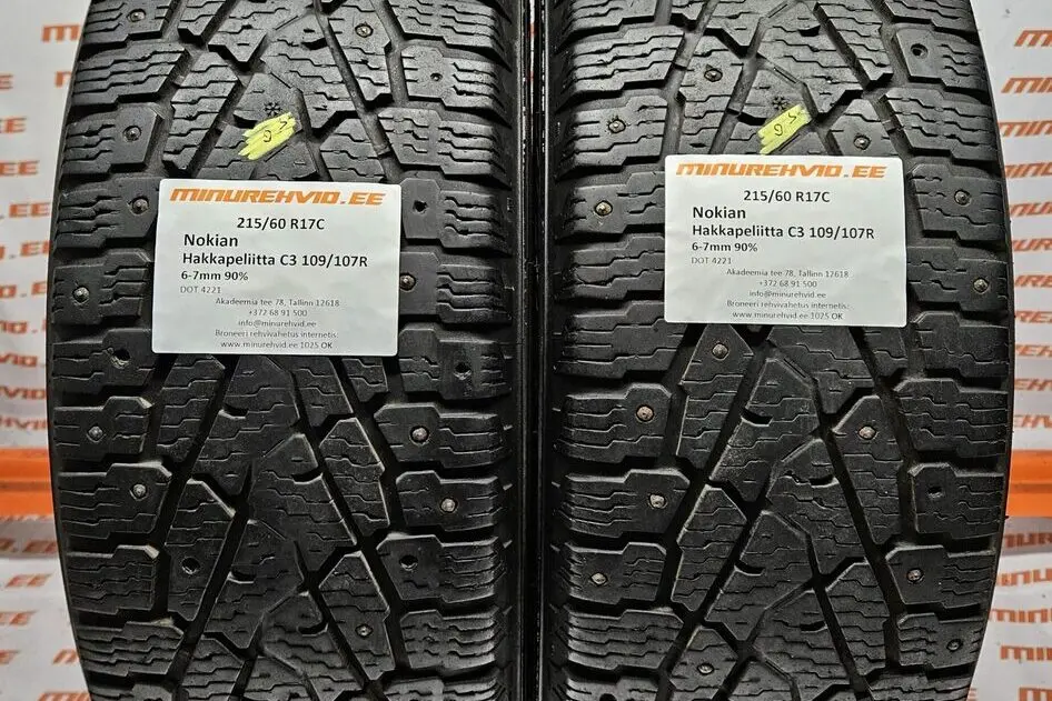 Подержанный шипованная шина 215/60R17 Nokian Hakkapeliitta C3 109/107R.