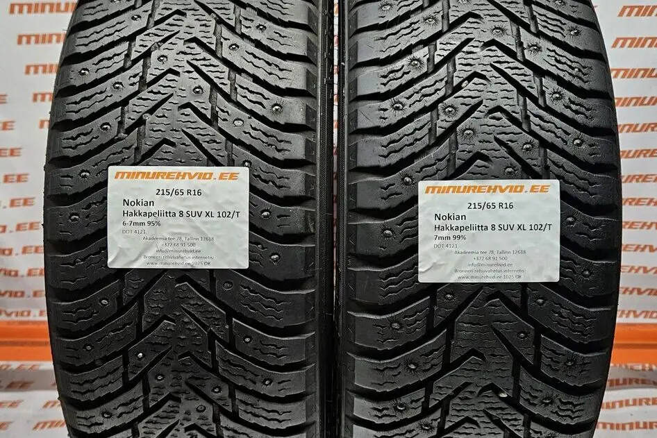 Used studded tire 215/65R16 Nokian Hakkapeliitta 8 SUV XL 102/T