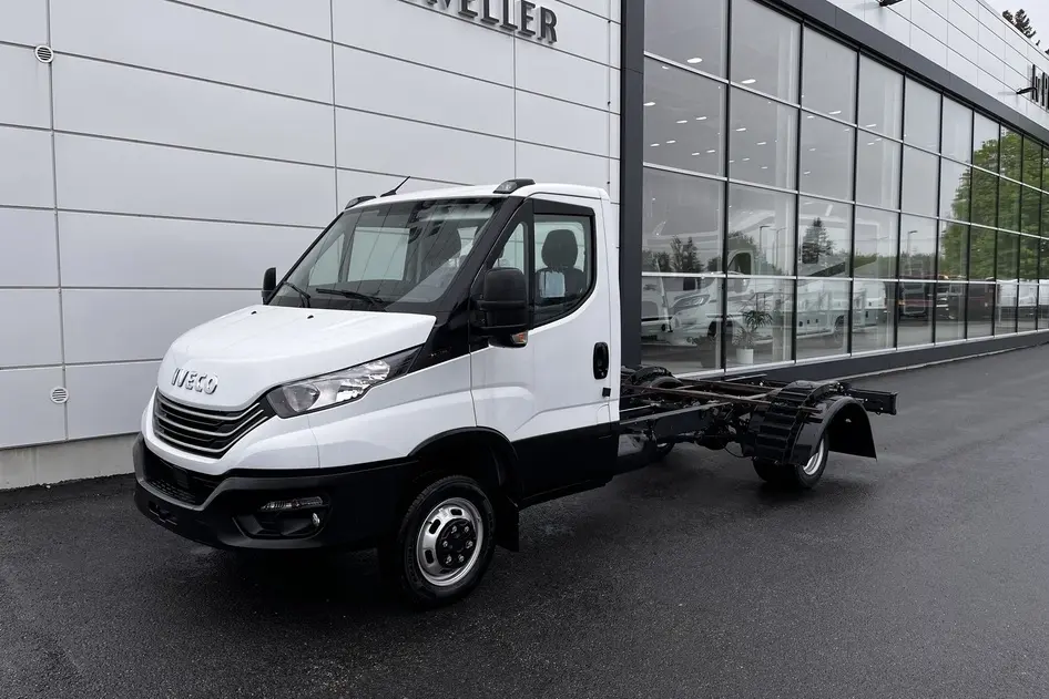 Iveco Daily, 2025, 3.0, 129 kW, diisel, manuaal, tagavedu