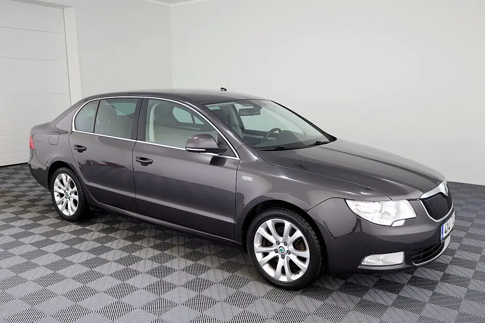 Škoda Superb, 2011, 1.8, 118 kW, bensiin, automaat, esivedu