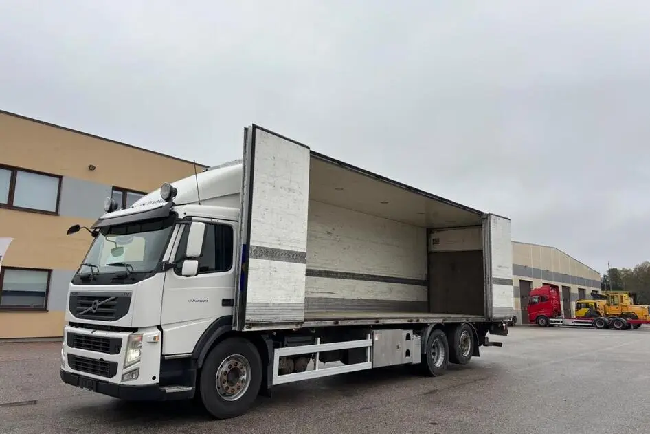 Volvo FM-410, 2010, 10.8, 308 kW, diesel, automatic, rear-wheel drive