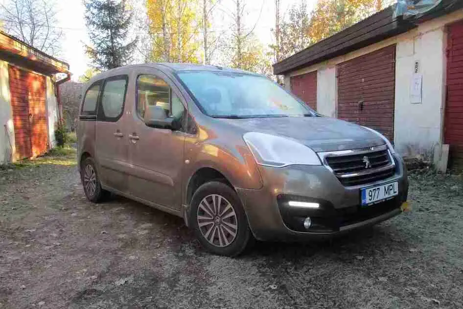 Peugeot Partner, 2015, 1.6, 73 kW, diesel, manual, front-wheel drive