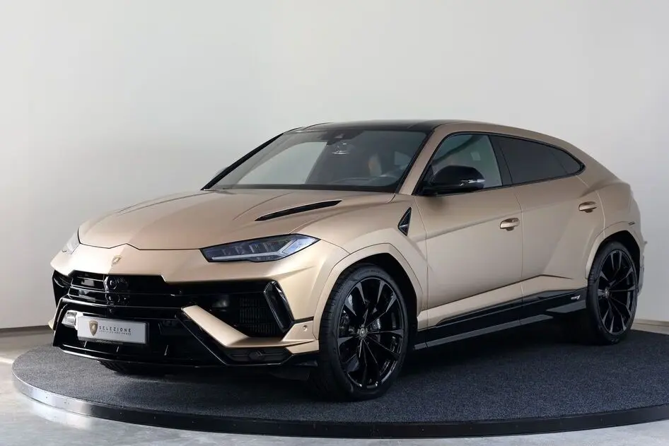 Lamborghini Urus, 2024, 4.0, 490 kW, petrol, automatic, four-wheel drive