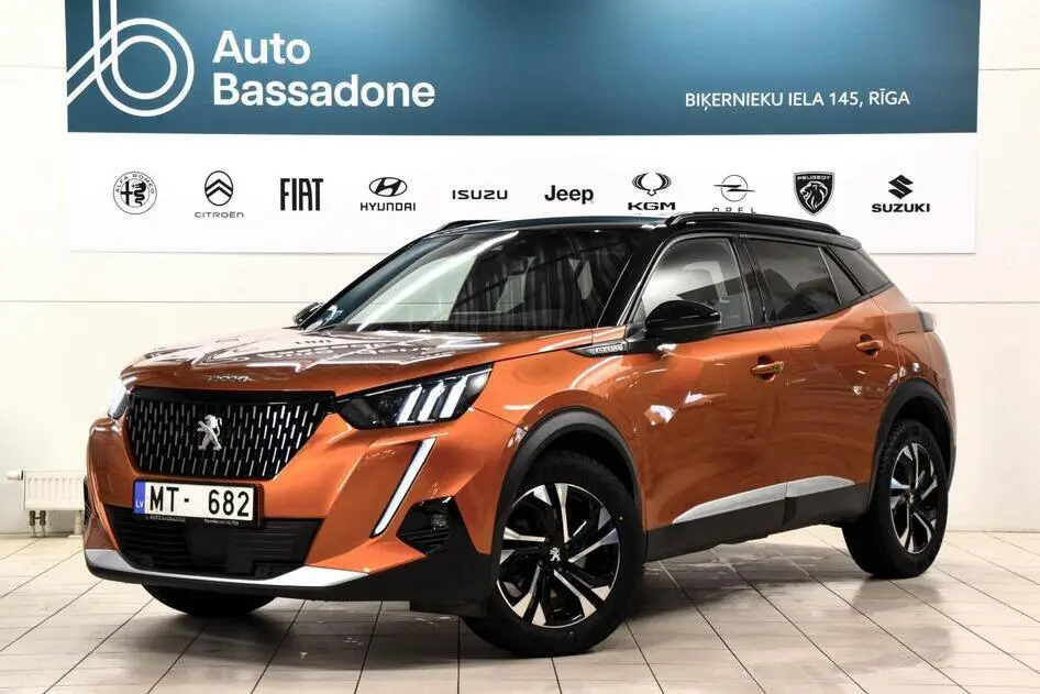 Peugeot 2008, 2021, дизель, автомат, передний привод