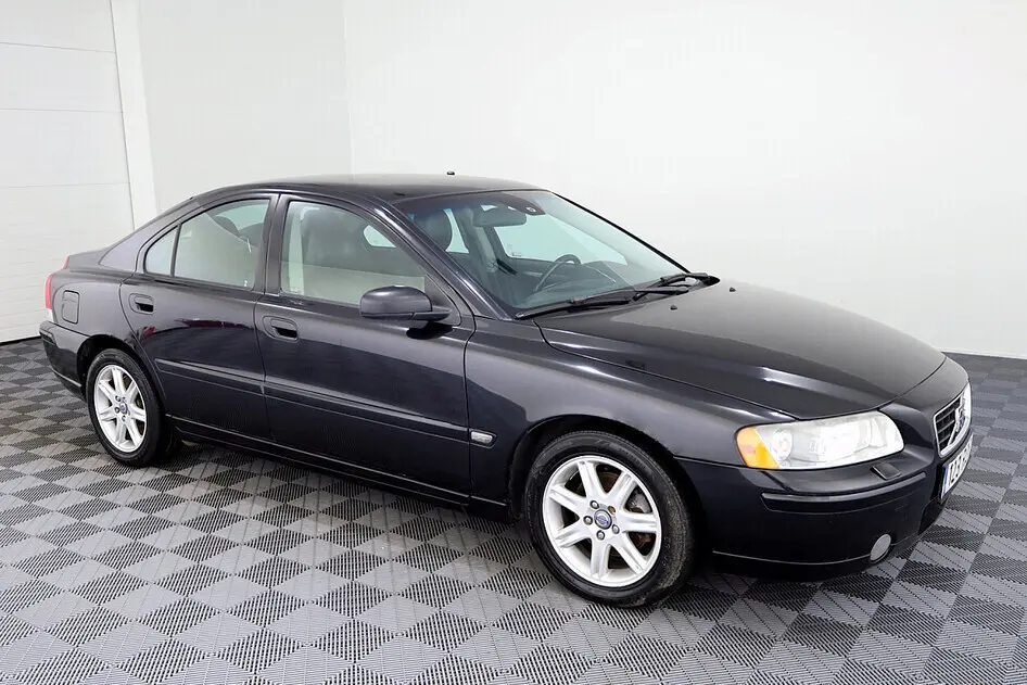 Volvo S60, 2005, 2.4, 136 kW, diesel, automatic, front-wheel drive