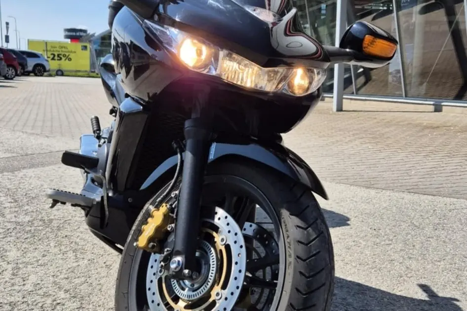 Honda DN-01 (NSA 700A), 2009, 0.7, 45 kW, bensiin, automaat, tagavedu