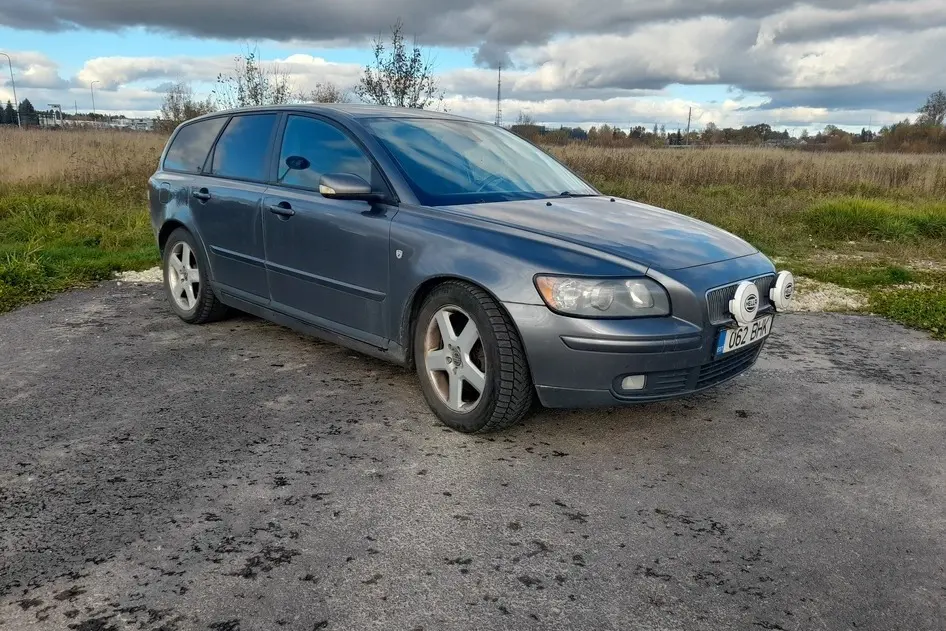 Volvo V50, 2005, 2.0, 100 kW, diesel, manual, front-wheel drive