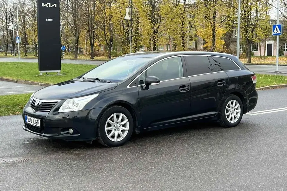 Toyota Avensis, 2011, 2.0, 112 kW, bensiin, automaat, esivedu
