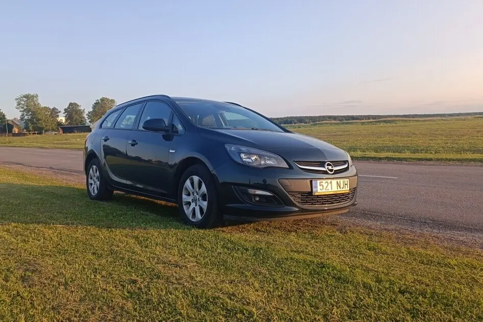 Opel Astra, 2015, 1.6, 81 kW, diesel, manual, front-wheel drive