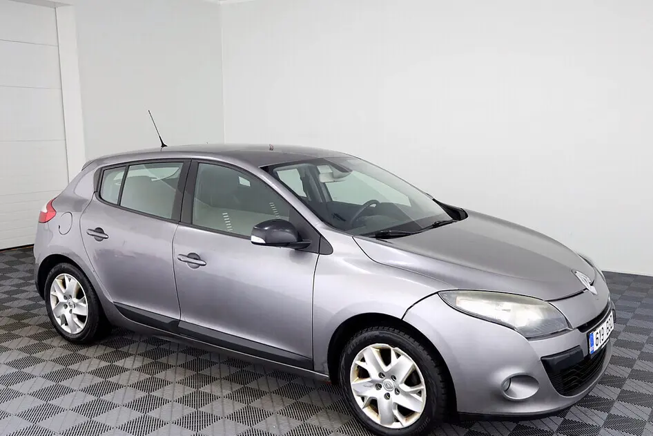 Renault Megane, 2012, 1.6, 81 kW, bensiin, manuaal, esivedu