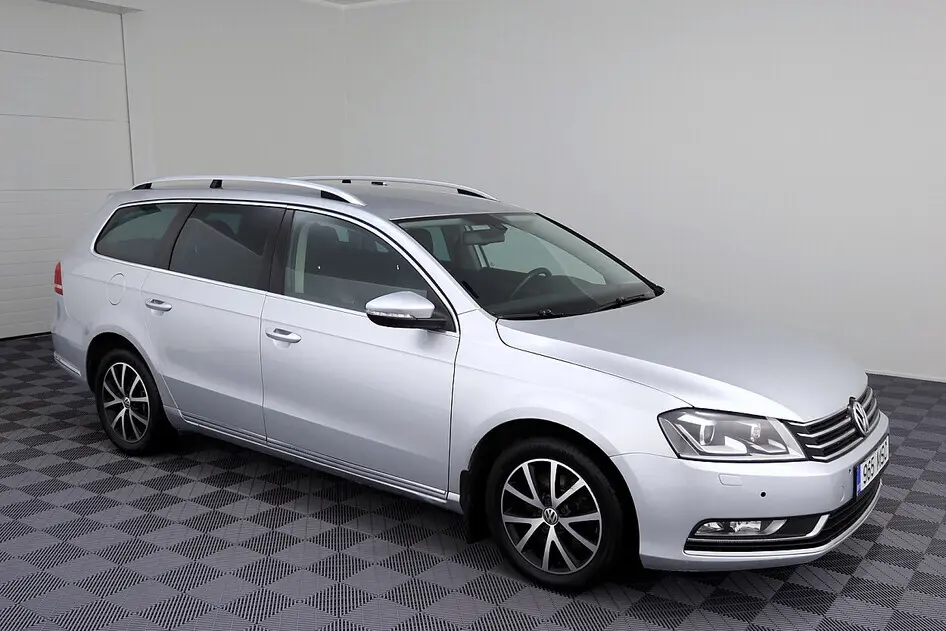 Volkswagen Passat, 2011, 1.4, 110 kW, bensiin, automaat, esivedu