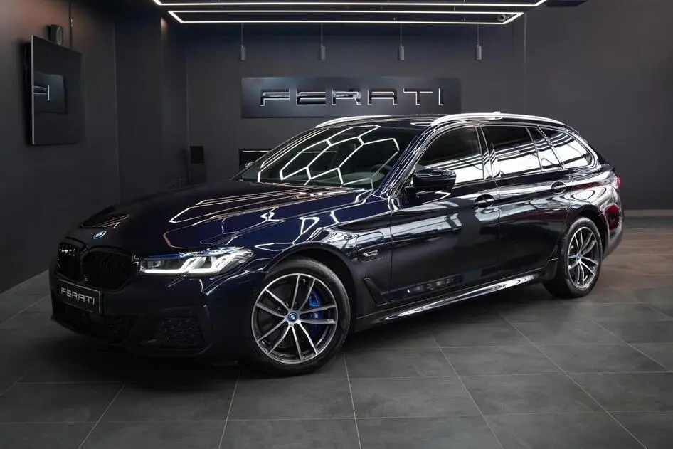 BMW 530, 2022, 2.0, 135 kW, uzlādējams hibrīds (benzīns/elektrība), automātiskā, pilnpiedziņa